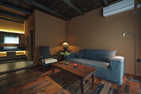 Emeishan Hetang Yunqi Tangquan Homestay