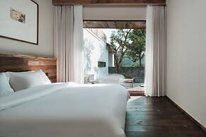 Emeishan Hetang Yunqi Tangquan Homestay