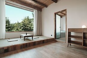 Emeishan Hetang Yunqi Tangquan Homestay