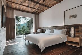 Emeishan Hetang Yunqi Tangquan Homestay