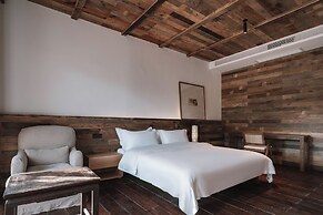 Emeishan Hetang Yunqi Tangquan Homestay