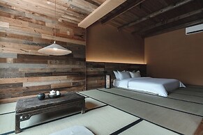 Emeishan Hetang Yunqi Tangquan Homestay