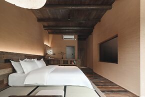 Emeishan Hetang Yunqi Tangquan Homestay