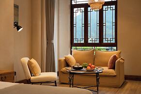 Wanfenglin Half Mountain View Hotel