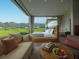 Wanfenglin Half Mountain View Hotel