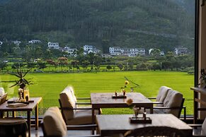 Wanfenglin Half Mountain View Hotel