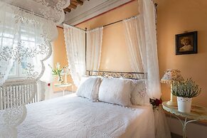 Villa Querciabella in Lucca