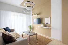 Santorini-2-Bedroom Apt in Nea Smyrni