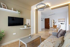 Santorini-2-Bedroom Apt in Nea Smyrni