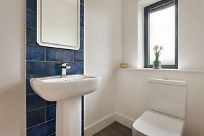 Lily Bank in Staveley