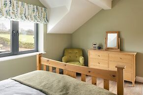 Lily Bank in Staveley