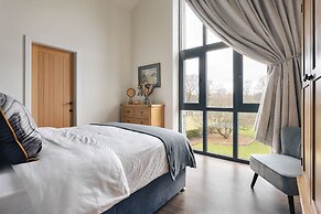 Lily Bank in Staveley