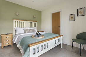 Lily Bank in Staveley