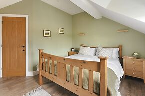 Lily Bank in Staveley