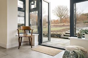 Lily Bank in Staveley