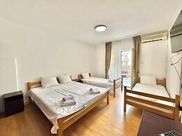 Hotel Lobo