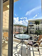 Hotel Lobo
