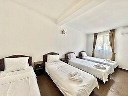 Hotel Lobo