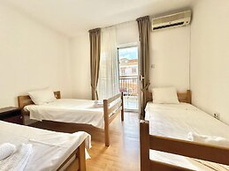Hotel Lobo