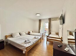 Hotel Lobo