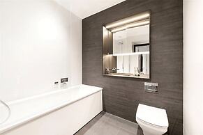 One Bedroom Apartment City View