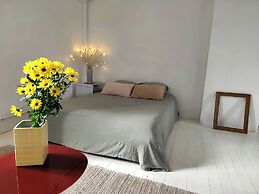 Les Grands Cyprès - chambres d'hôtes, bed and breakfast