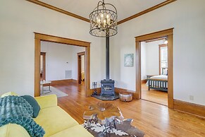 Walkable & Historic Houston Heights Bungalow!