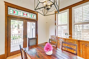 Walkable & Historic Houston Heights Bungalow!