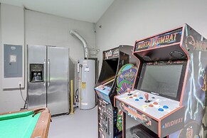 10 Mi to Wdw: Family Home w/ Game Room & Pool!