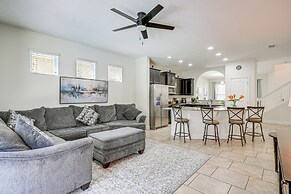 10 Mi to Wdw: Family Home w/ Game Room & Pool!