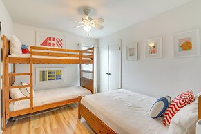 1 Block to Beach: Family Retreat in Galveston!