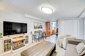 Colorado Springs Apt w/ Private Hot Tub