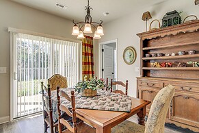2 Mi to Steeplechase Racecourse: Stylish Aiken Gem