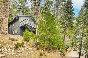 2 Mi to Lake Arrowhead: Treetop Retreat w/ Deck