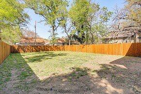 2 Blocks to Delano District: Modern Tiny Home!