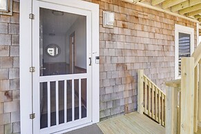 Hot Tub & Ocean Views: Kitty Hawk Haven!