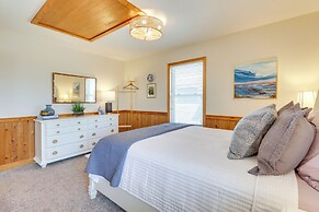 Hot Tub & Ocean Views: Kitty Hawk Haven!