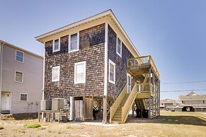 Hot Tub & Ocean Views: Kitty Hawk Haven!