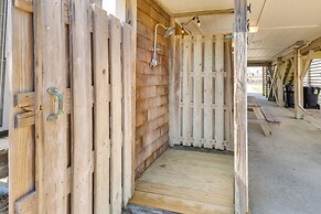 Hot Tub & Ocean Views: Kitty Hawk Haven!