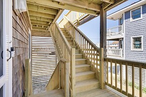 Hot Tub & Ocean Views: Kitty Hawk Haven!