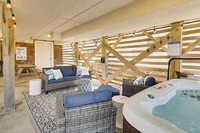 Hot Tub & Ocean Views: Kitty Hawk Haven!