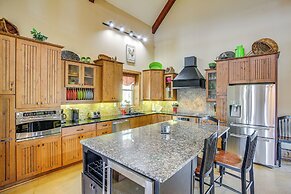 Spacious Group Getaway Near Cumberland River!