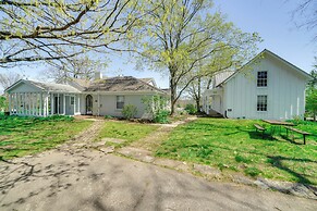 Historic & Spacious Family Home in Nicholasville!