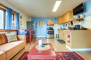 Walk to Trails: Artsy Mtn-view Getaway in Vernon!