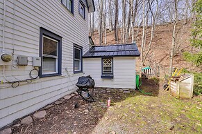 Historic Catskills Farmhouse Cottage by Belleayre