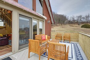 Deck, Mountain Views: Colorful Retreat in Vernon!