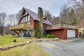 Deck, Mountain Views: Colorful Retreat in Vernon!
