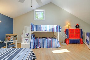 Dock + Pool Access: Condo on Smith Mountain Lake