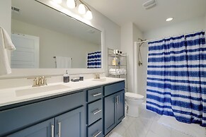 Patio & Grill: Modern Family Home in Hampstead