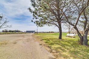 Dog-friendly Miller Hunting Retreat!